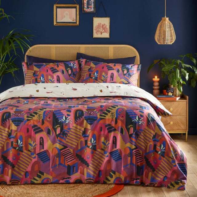 furn. Eivissa Super King Pink Abstract Duvet Cover Set - Wilko - image 1