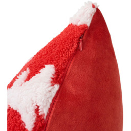 Living and Home 3D Christmas Tree Pattern Plush Throw Pillow 45 x 45cm 2 Pack - Size: 45 x 45 x 6cm - Red + Green - Wilko - thumbnail 4