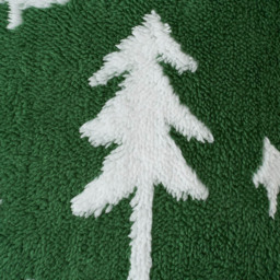 Living and Home 3D Christmas Tree Pattern Plush Throw Pillow 45 x 45cm 2 Pack - Size: 45 x 45 x 6cm - Red + Green - Wilko - thumbnail 5