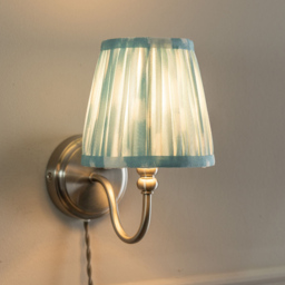 ValueLights Neely Antique Brass Blue Pleated Shade Plug-in LED Wall Light - Size: 20.5 x 14 x 20cm - Wilko - thumbnail 4