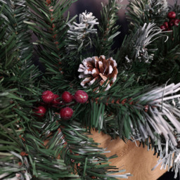 Samuel Alexander Mixed Needle Christmas Garland with Pine Cones and Red Berries 2.7m - Size: 9ft - Green - Wilko - thumbnail 5