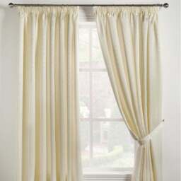 Alan Symonds Madison Cream Taped Top Curtains 117 x 183cm - Size: W 117 x D 183cm - Wilko - thumbnail 3
