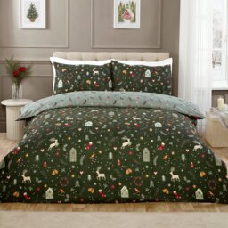 Winter Wishes Duvet Set Green Double - Wilko - thumbnail 1