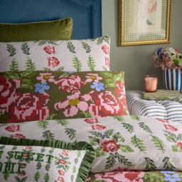 furn. Feeoni Cottage Double Floral Willow Green Duvet Set - Wilko - thumbnail 3