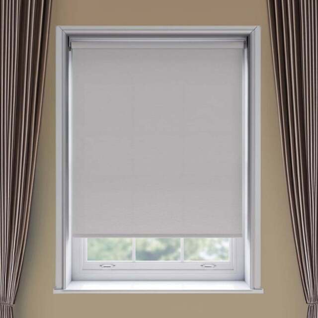 New Edge Blinds Thermal Blackout Roller Blind Light Grey 140cm - Size: W 140cm x D 170cm - Wilko - image 1