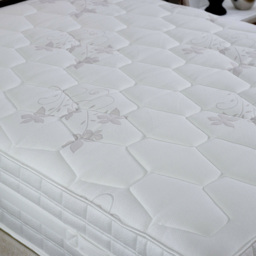 Luna Single 3000 Pocket Sprung Revo Foam Mattress - White - Bedmaster - Wilko - thumbnail 4