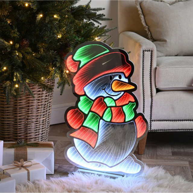 Samuel Alexander Red White and Green LED Light Up Snowman Infinity Christmas Decoration 60cm - Size: 60cm x 37cm x 37cm - Multi - Wilko - image 1