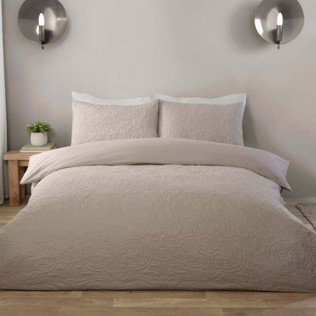 Sanderson Pinsonic Duvet Set Natural Superking - Size: Super King - Divante - Wilko - image 1
