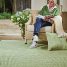 Hug Rug Green Woven Herringbone Rug 160 x 230cm - Wilko - thumbnail 3