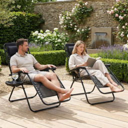 Garden Vida Set of 2 Black Zero Gravity Chairs - Size: 1 Seater - Wilko