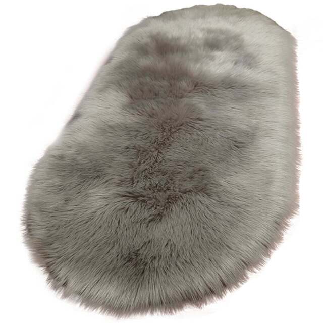 Living and Home Grey Shaggy Rug 100 x 180cm - Size: 3 x 100 x 180cm - Wilko - image 1