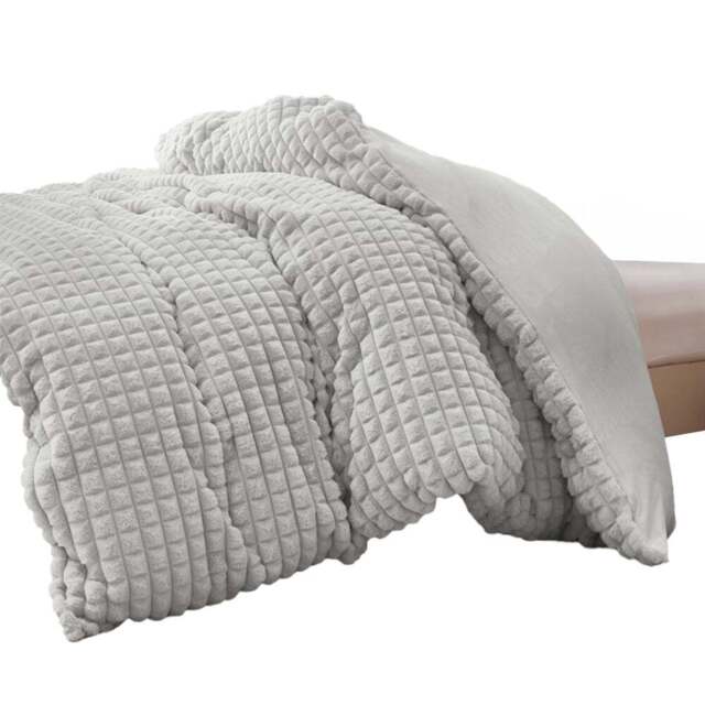 Groundlevel Single Grey Box Super Soft Luxury Faux Fur Duvet - Wilko - image 1