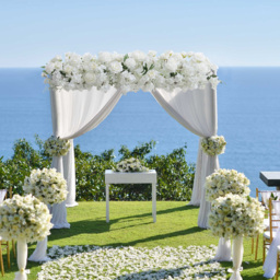 Living and Home White Artificial Cherry Blossom and Rose Garland Row Decoration 100 x 45cm - Size: 4 x 100 x 45cm - Wilko - thumbnail 3