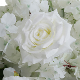 Living and Home White Artificial Cherry Blossom and Rose Garland Row Decoration 100 x 45cm - Size: 4 x 100 x 45cm - Wilko - thumbnail 5
