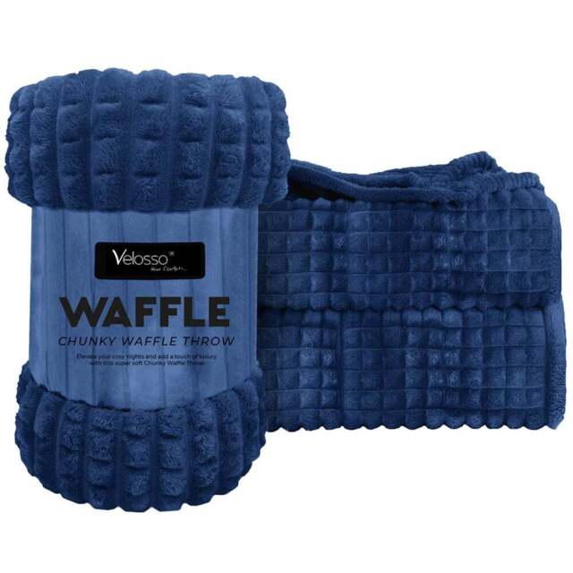 Velosso Navy Waffle Plush Throw 200 x 240cm - Size: 200 x 240 x 1cm - Wilko - image 1