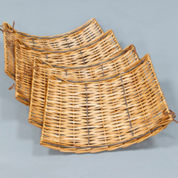 The Christmas Workshop Foldable Willow Christmas Tree Skirt - Wilko - thumbnail 7