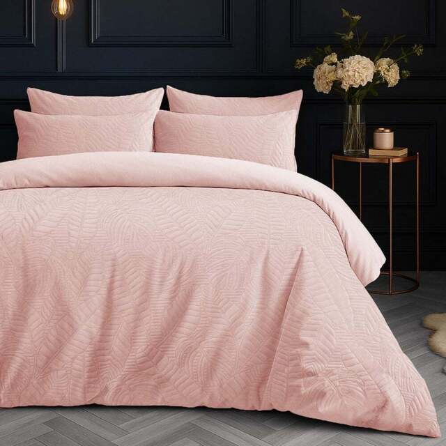 Velosso Double Pink Savannah Velvet Duvet Set - Wilko - image 1