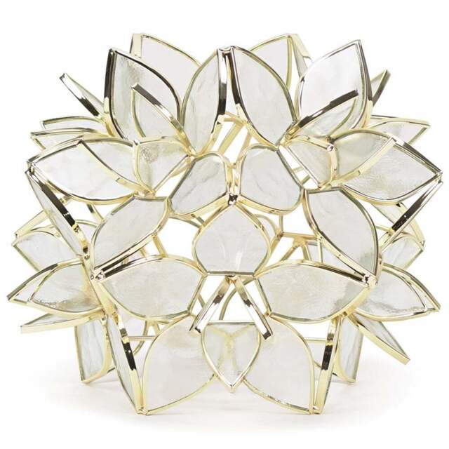 ValueLights Reine Clear Glass Flower Easy Fit Pendant Shade - Size: 17 x 21 x 21cm - White - Wilko - image 1