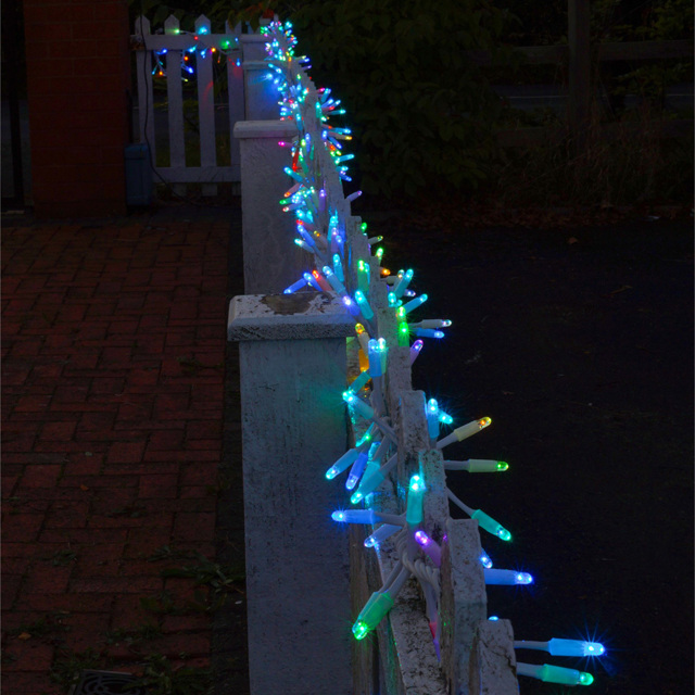 Eagle Connect 1000 RGB LED White Cluster Light 20m - Size: 34 x 20 x 9cm - Wilko - image 1