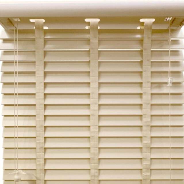 50mm Venetian Blind - Egyptian Cotton/120cm - Wilko