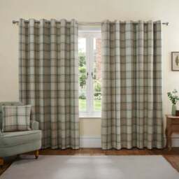 Divante Hatfield Green Check Blackout Curtains 168 x 137cm - Size: W 168 x D 137cm - Wilko - thumbnail 7