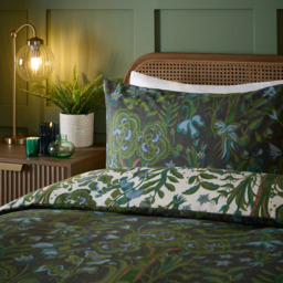 Furn Single Garden of Wonder Reversible Duvet Set - Green - Wilko - thumbnail 4