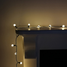 Premier 100 Warm White LED Christmas Pearl Light - Size: 2 x 1000 x 2cm - Samuel Alexander - Wilko - thumbnail 3