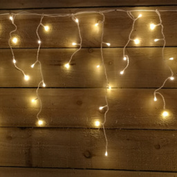 Premier IcicleBrights 300 Warm White LED String Light 7.5m - Size: 5 x 750 x 5cm - Wilko - thumbnail 1