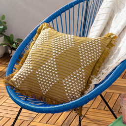 furn. Kadie Gold Woven Feather Filled Cushion 45 x 45cm - Wilko - thumbnail 3
