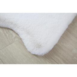 Whisper White Faux Rabbit Fur Rug 60 x 90cm - Wilko - thumbnail 4