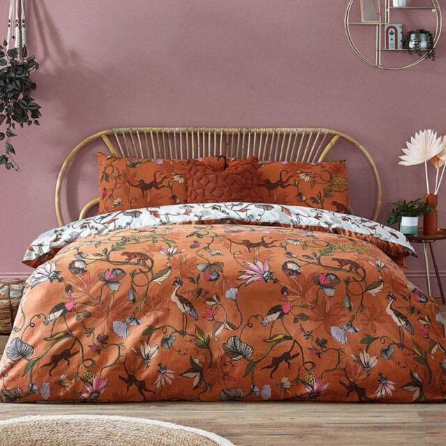 furn. Wildlings Double Multi Tropical Duvet Cover Set - Orange - Wilko - image 1