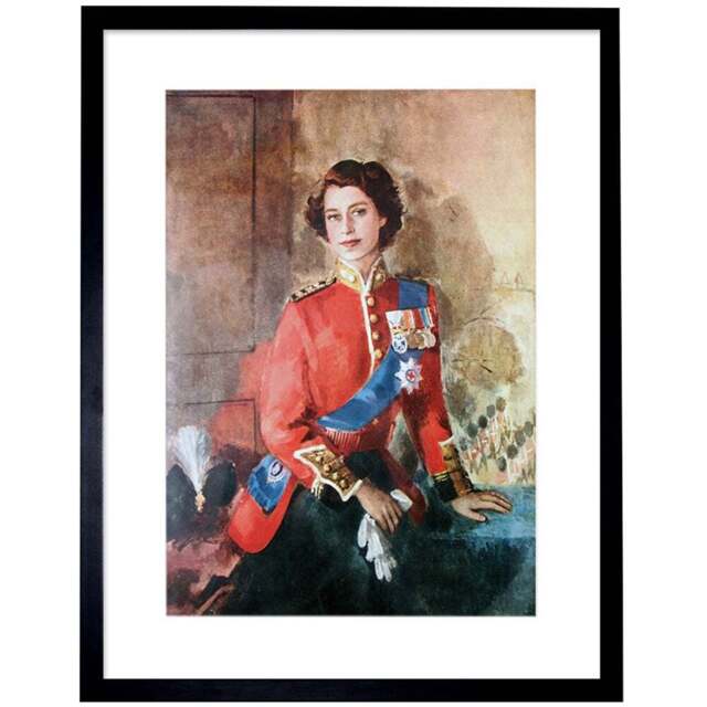 Wee Blue Coo England Queen Elizabeth II Painting Framed Wall Art Print 30 x 41cm - Size: 43.3 x 33.3 x 1.5cm - Red - Wilko - image 1