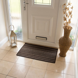 JVL Arona Brown Indoor Machine Washable Doormat 50 x 80cm - JVL Homewares - Wilko - thumbnail 3