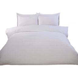 Marina Tufted Duvet Set - White/Superking - Size: Super King - Wilko - thumbnail 3