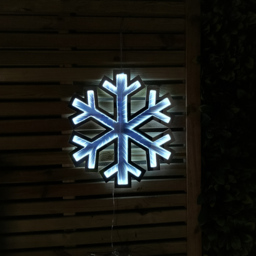 Samuel Alexander Infinity Light Up Hanging Snowflake Christmas Decoration 40cm - Size: 40 x 37 x 2cm - White - Wilko - thumbnail 5