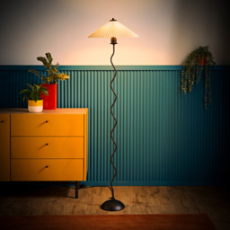 ValueLights Wiggle Black and White Origami Paper Shade Metal LED Floor Lamp - Wilko - thumbnail 3