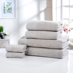 Rapport Home Retreat Silver Cotton Bath Towel - Size: 4 x 70 x 120cm - Wilko - thumbnail 3