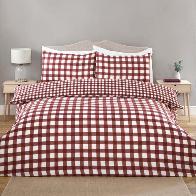 Catriona Gingham Duvet Set Burgundy Superking - Wilko - image 1