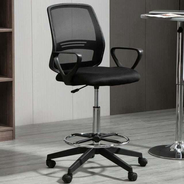 Portland Black Mesh Swivel Tall Back Office Chair - Size: 59 x 60 x 102cm - Wilko - image 1