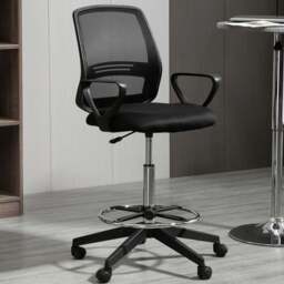 Portland Black Mesh Swivel Tall Back Office Chair - Size: 59 x 60 x 102cm - Wilko - thumbnail 1