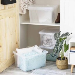 Wham 37L Clear Crystal Box and Lid Pack of 5 - Size: 50 x 43 x 55cm - Wilko - thumbnail 3