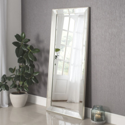 Yearn Bevelled Full Length Mirror 168 x 76cm - Silver - Wilko - thumbnail 3