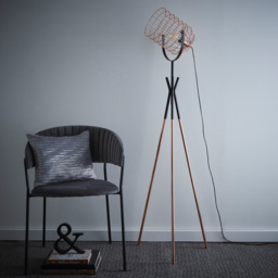 Kliving Fulton Copper and Black Industrial Metal Cage Tripod Floor Lamp - Size: 145 x 40 x 40cm - Wilko - thumbnail 3