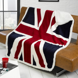 Rapport Home Red Union Jack Sherpa Fleece Reverse Throw 130 x 160cm - Size: 12 x 160 x 130cm - Wilko - thumbnail 3