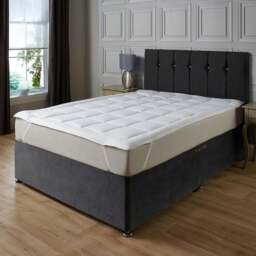Downland Feels Like Down King Size Mattress Topper - White - Wilko - thumbnail 3