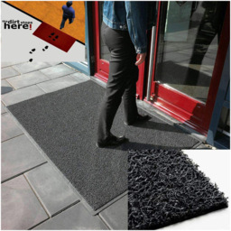 Oseasons Black Cat Embossed Doormat - Size: 60 x 40cm - Wilko - thumbnail 4