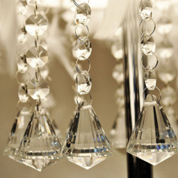 Living and Home LED Table Lamp with Transparent Crystals Feather Lampshade - Size: 30 x 30 x 45cm - White - Wilko - thumbnail 7