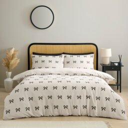 Polly Bows Duvet Set White King - My Home - Wilko - thumbnail 1