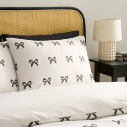 Polly Bows Duvet Set White King - My Home - Wilko - thumbnail 4