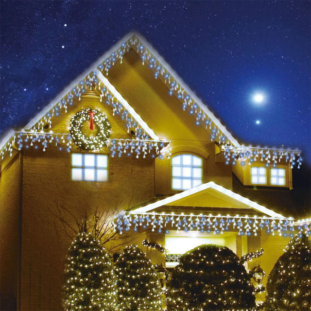 AMOS 1200 Light Blue and White Icicle Light - Size: 23 x 26 x 20cm - Wilko - image 1